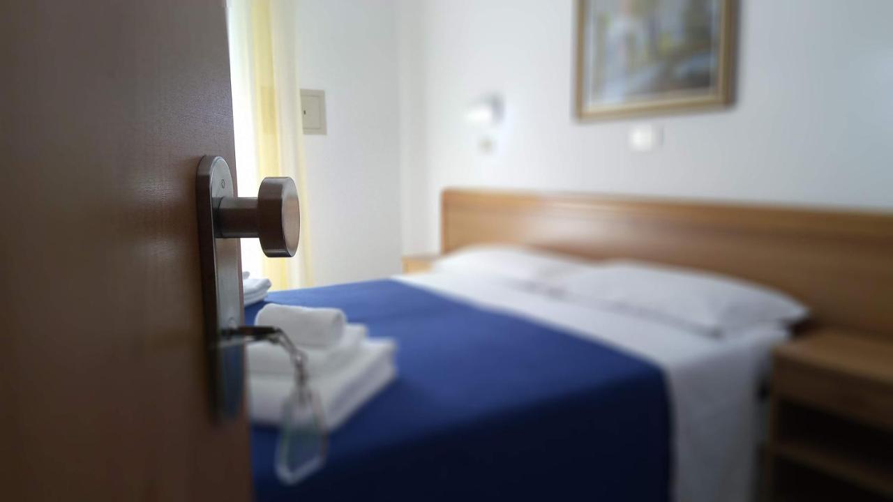 Hotel Venezia Beach San Mauro Mare Dış mekan fotoğraf