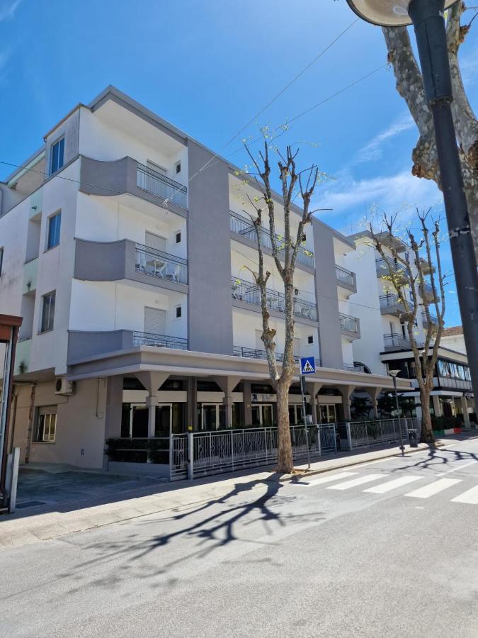 Hotel Venezia Beach San Mauro Mare Dış mekan fotoğraf